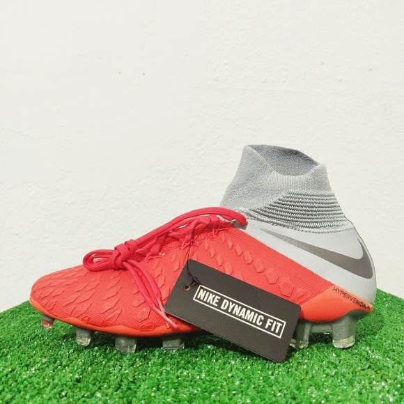 nike hyper phantom